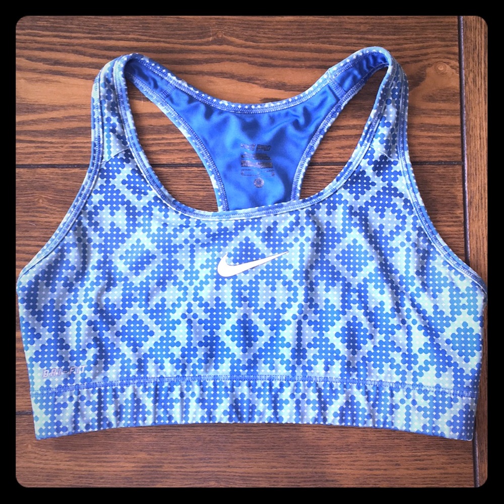 Nike Pro DriFit Sports Bra M